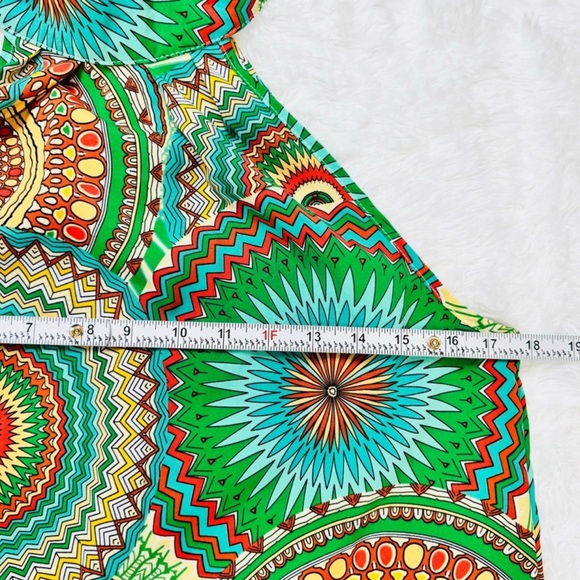 Emery Rose Multicolor Geometric
Halter Dress Size M NWT - Picture 3 of 9